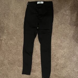 Hollister Black High-Rise Jean Leggings